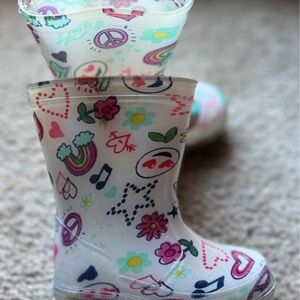 Toddler Girls Childrens Place Multi-Colored Rainboots with symbols Size 5